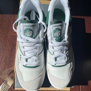 New Balance 550